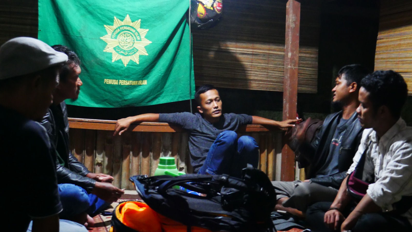 Makrab